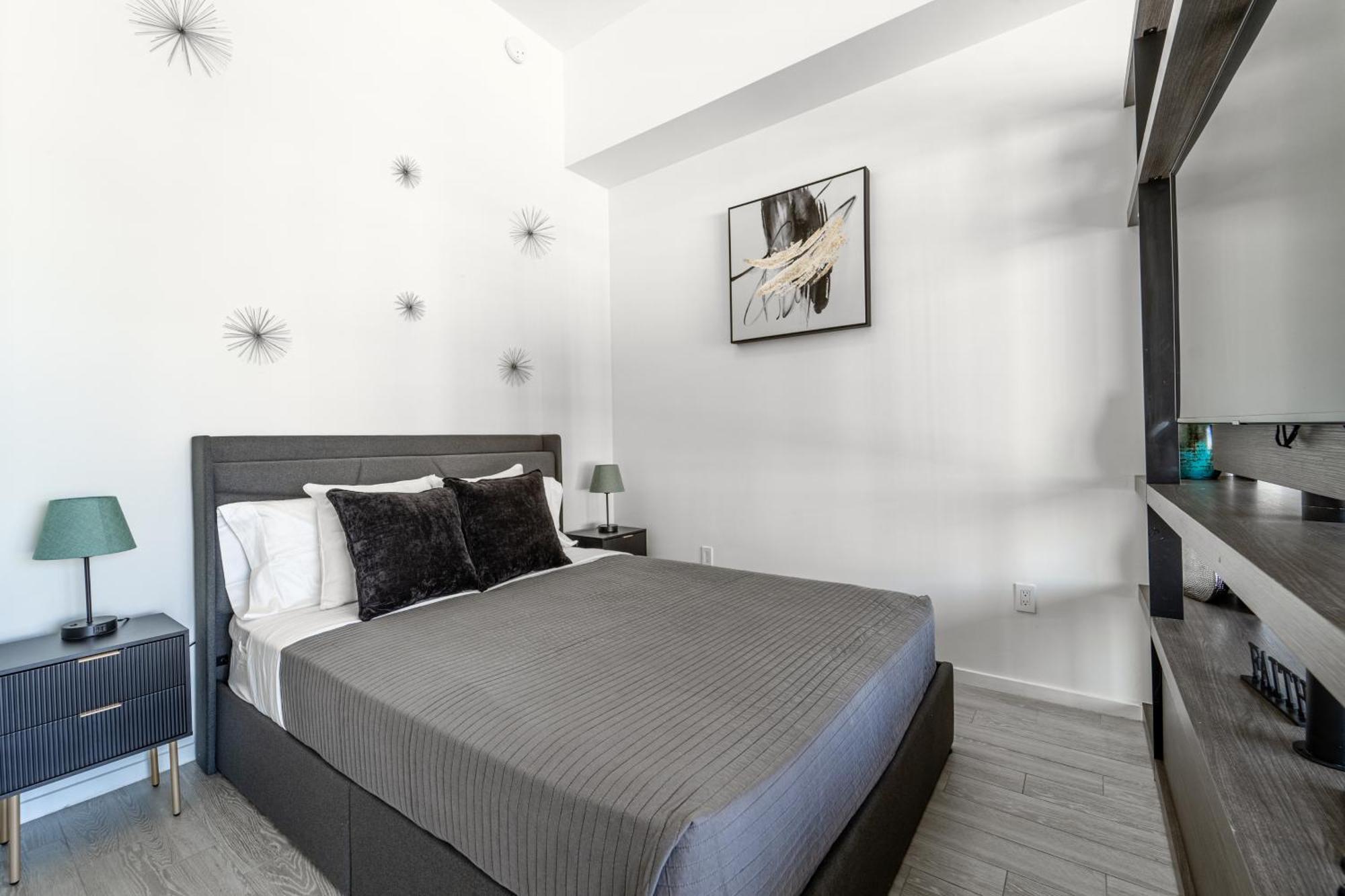 Tr Miami 2 Bedroom, 1 Bedroom, And Studio Condos With Balconies Екстер'єр фото