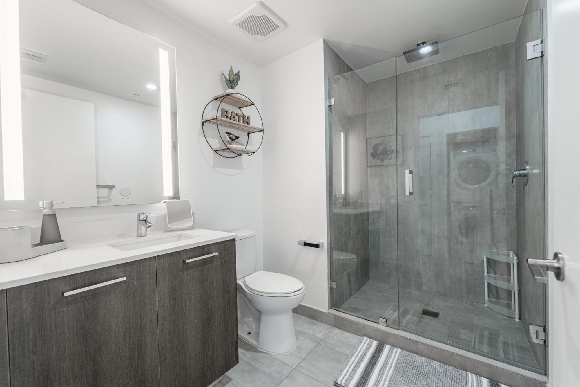Tr Miami 2 Bedroom, 1 Bedroom, And Studio Condos With Balconies Екстер'єр фото