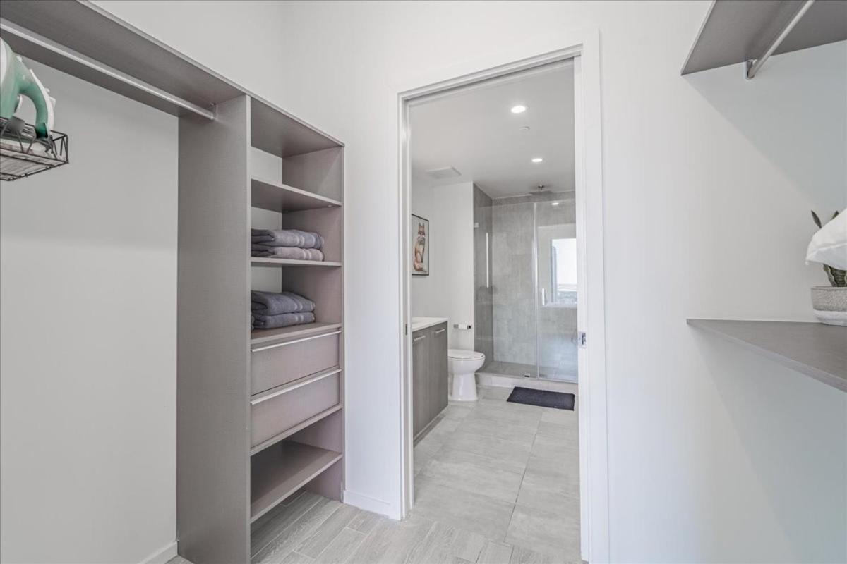 Tr Miami 2 Bedroom, 1 Bedroom, And Studio Condos With Balconies Екстер'єр фото