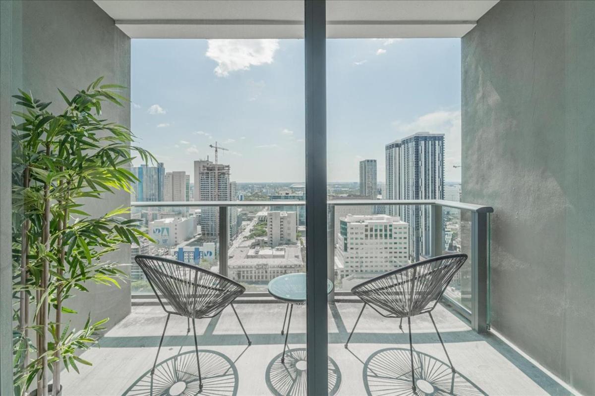 Tr Miami 2 Bedroom, 1 Bedroom, And Studio Condos With Balconies Екстер'єр фото