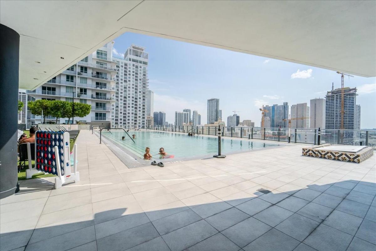 Tr Miami 2 Bedroom, 1 Bedroom, And Studio Condos With Balconies Екстер'єр фото